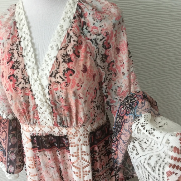 Bebe Bohemian Maxi Dress - Picture 4 of 7